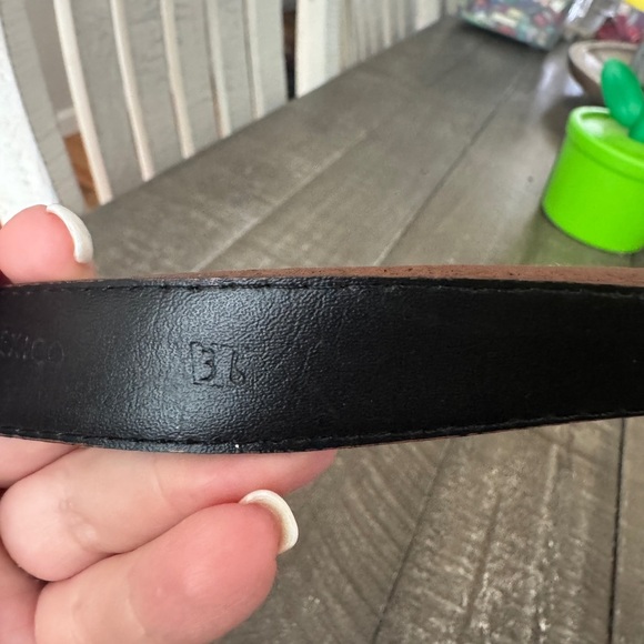 VINTAGE Mexico Brown Leather Textured Belt Gold Hardwear Size 36 - Picture 9 of 10